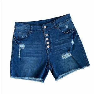 Mid rise denim shorts